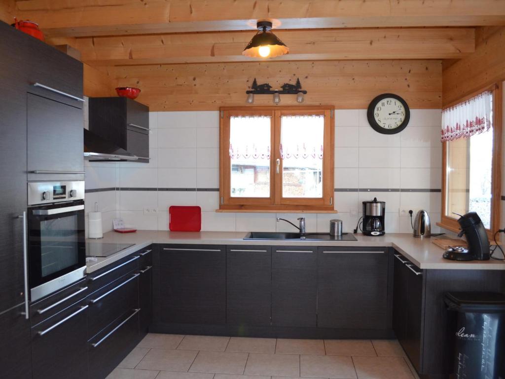 Chalet spacieux à Châtel, 12 pers., 3 chambres, proche remontées Linga, WiFi, balcon et garage - FR-1-676-74 - 3
