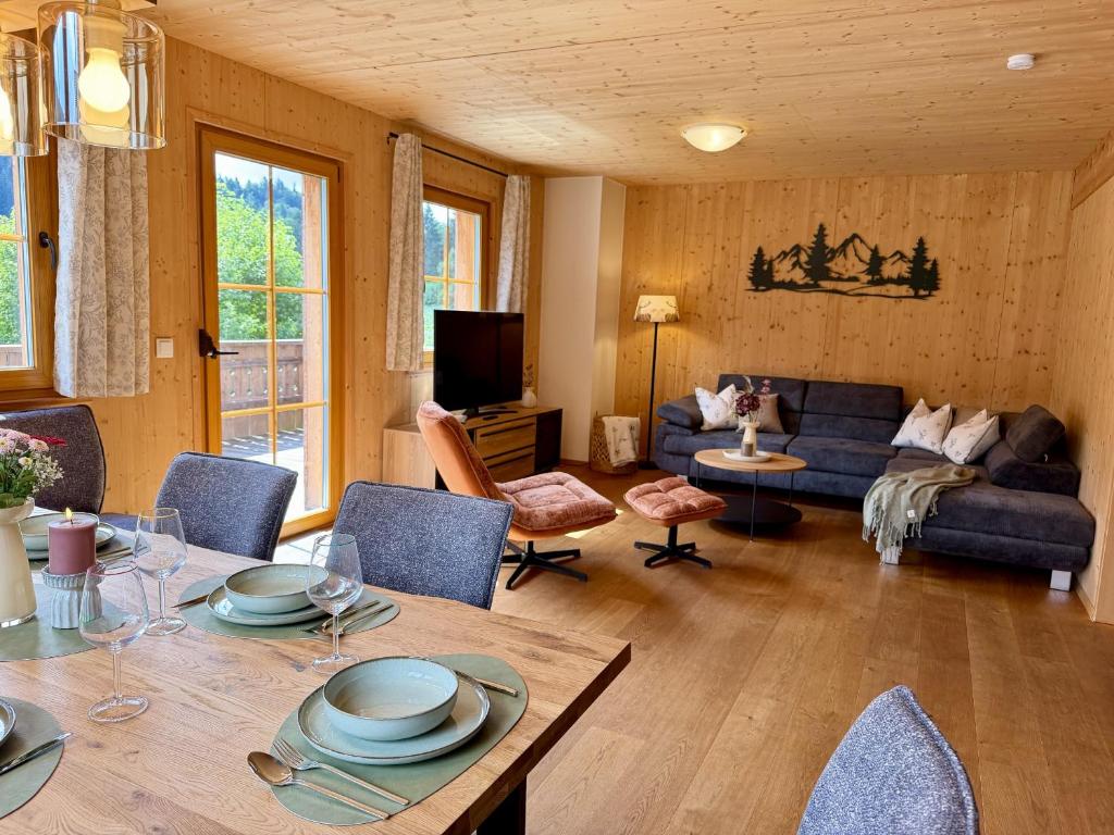 Hideaway Chalets Loser - 6 by AA Holiday Homes - 3