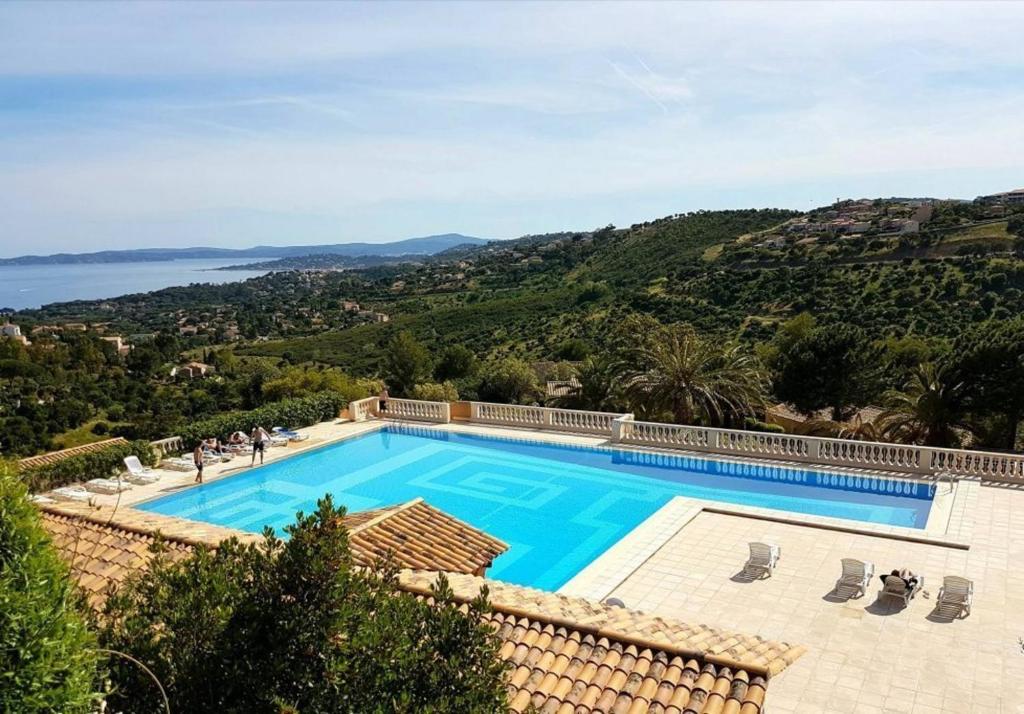 Appartement cosy à Roquebrune-sur-Argens avec Piscine - 34 m² - 1