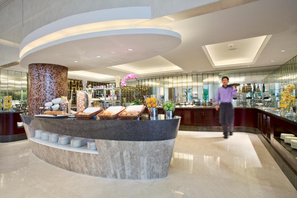 Shanghai Regal Plaza Hotel & Residence Waigaoqiao Additional