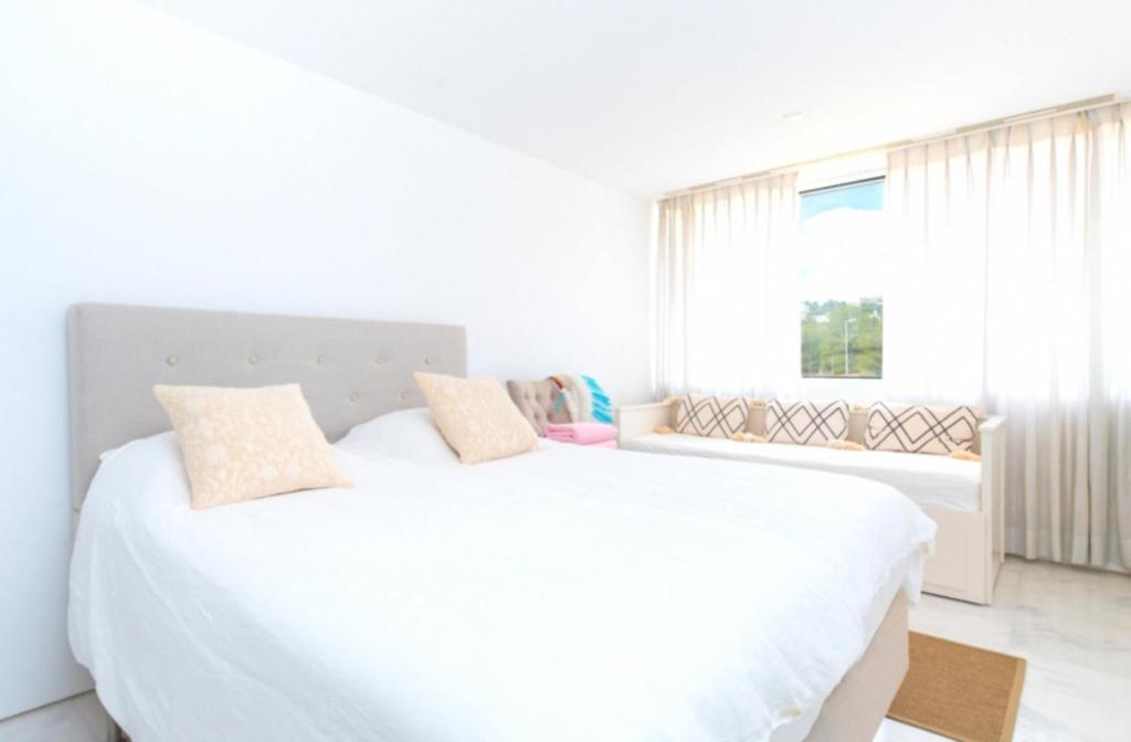 Penthouse Zaida just few steps Talamanca Bay - 3