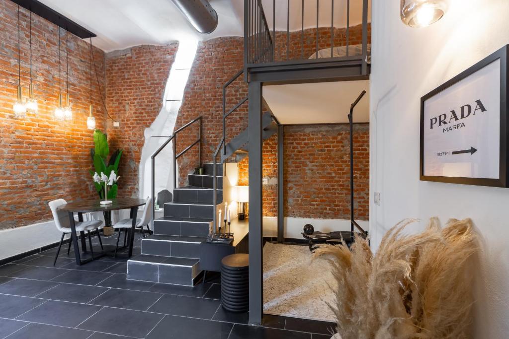 Youhosty - Design Isola Studio - 1