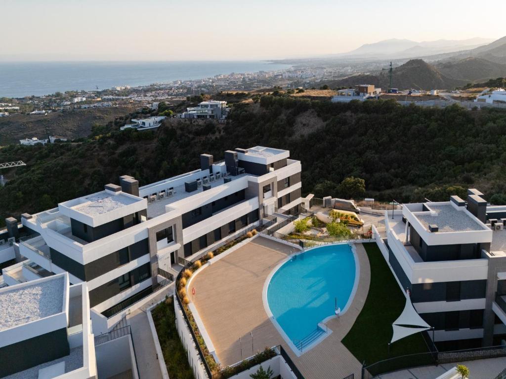 DUPLEX PH Sea Views-Med Blue by Time and Home - 3