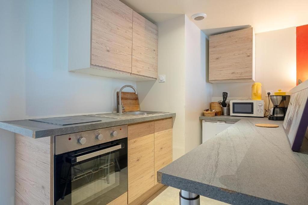 Studio Perfect for a stay in Rennes - 4