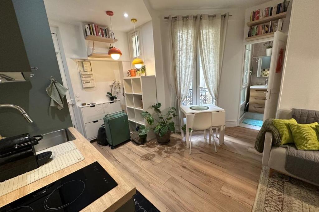 30 m apartment in Paris - 5