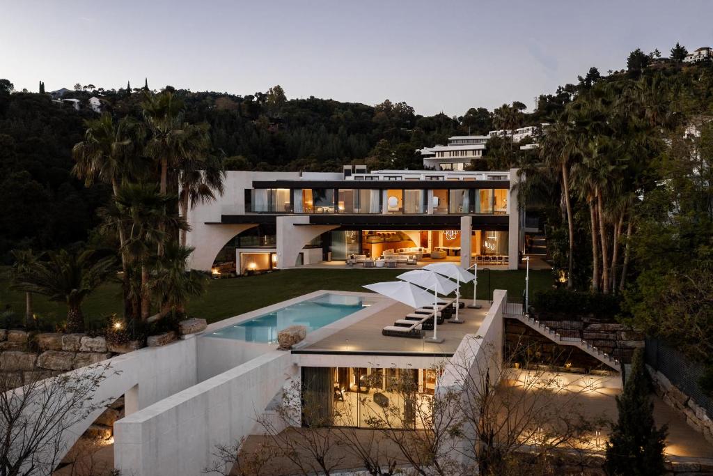 Villa Futura Spectacular Luxury Designer Villa - 1