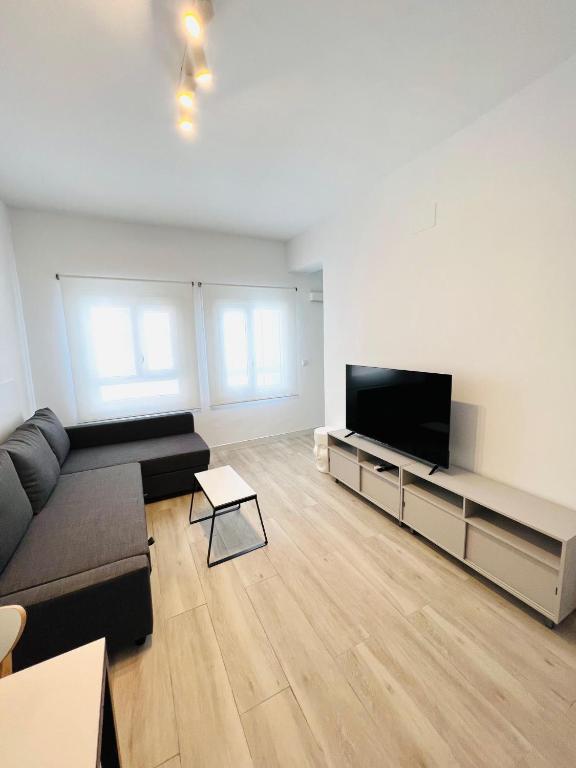 Apartamentos Deluxe Centro Benicasim - 5