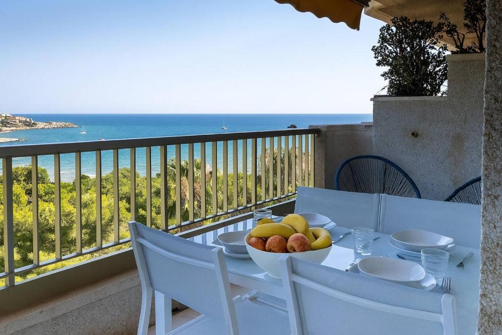 Seaview Beachfrom 2BR Apartment - 4