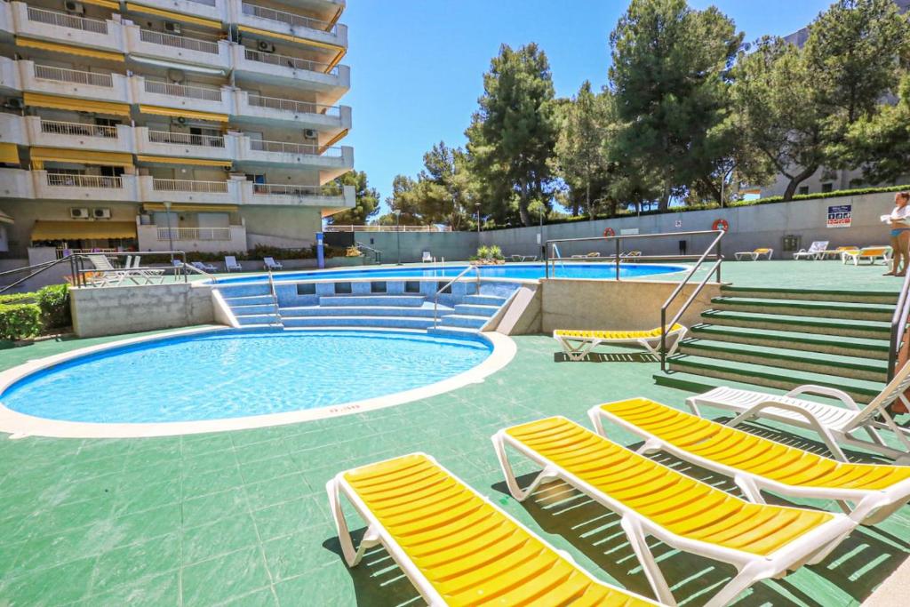 Seaview Beachfrom 2BR Apartment - 5
