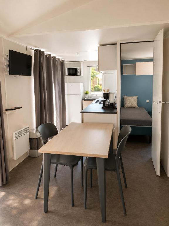 Mobile home Sous les Pins, 2 chambres - 5