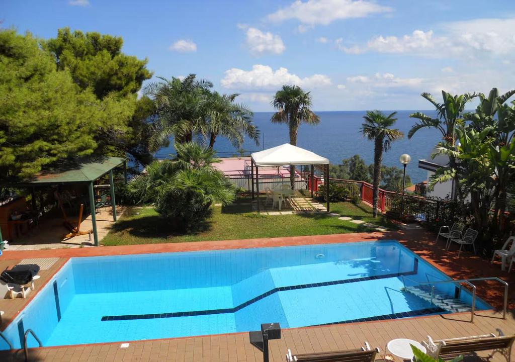 Vacanza indimenticabile per tutta la famiglia tra relax - 4