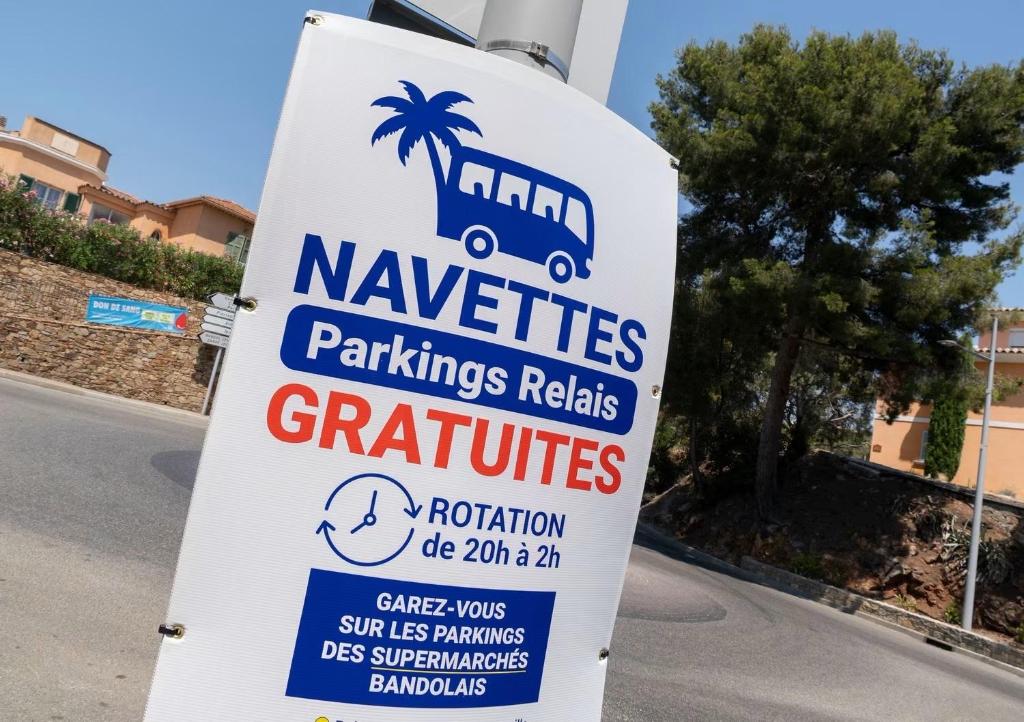 Bandol plage port - 2