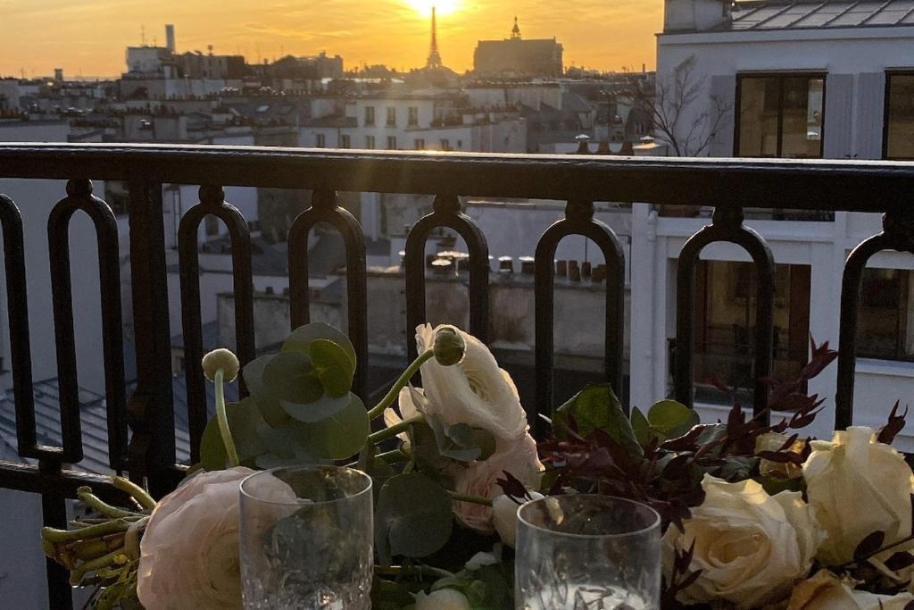 Eiffel & Sacré Cœur View - Marais Design Studio - 1