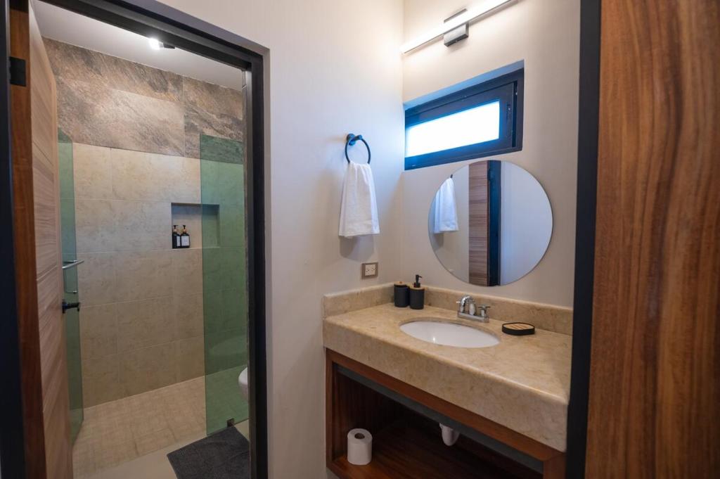 Moderna Casa con Alberca Privada y Asador en La Paz - 3