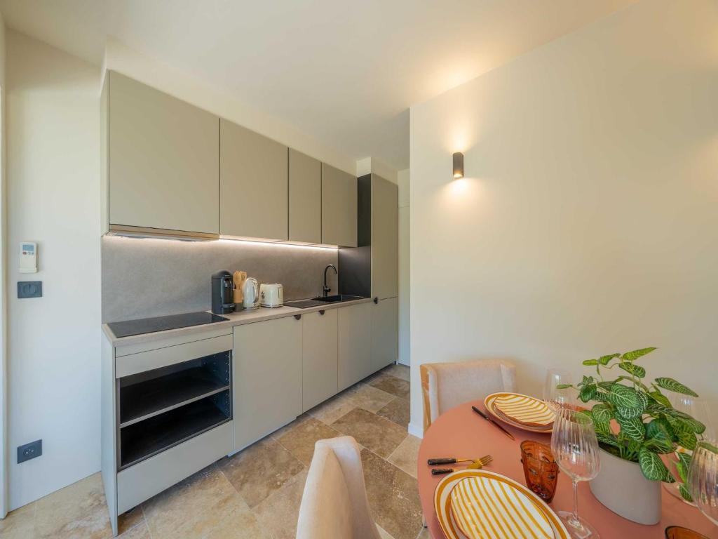 Modern House a c Pool 1BR 2P - Font Mourier - 5