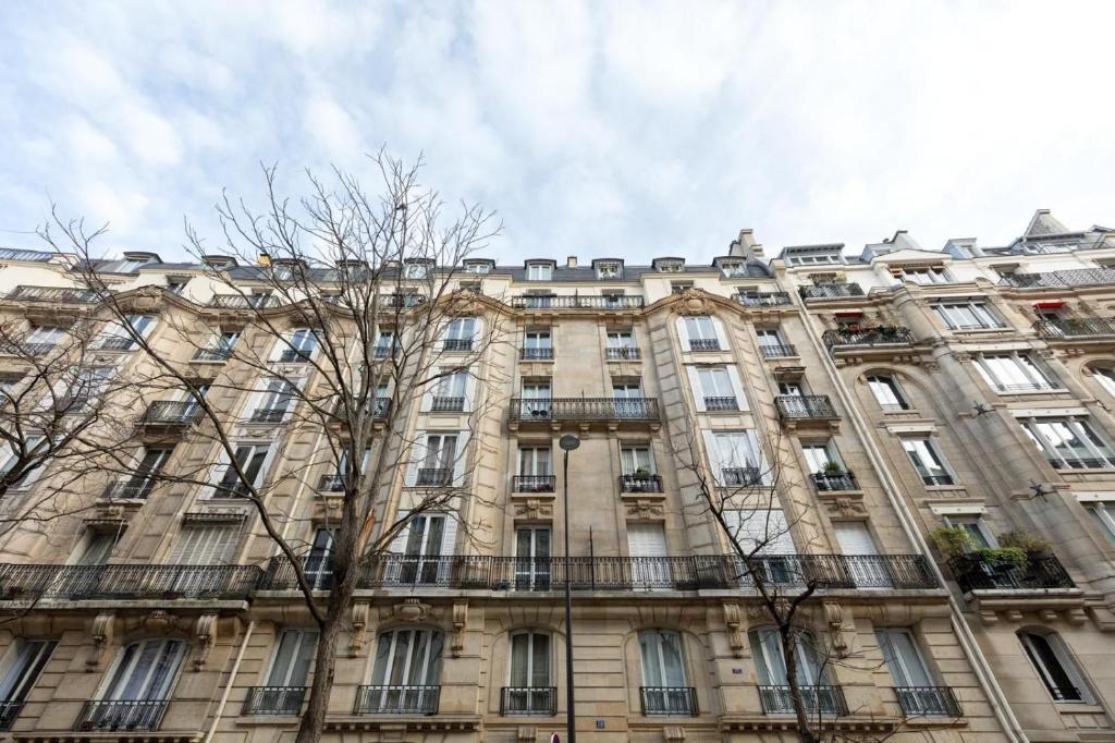 Trocadero - Elegant 1BR - Sleeps 5 - 4