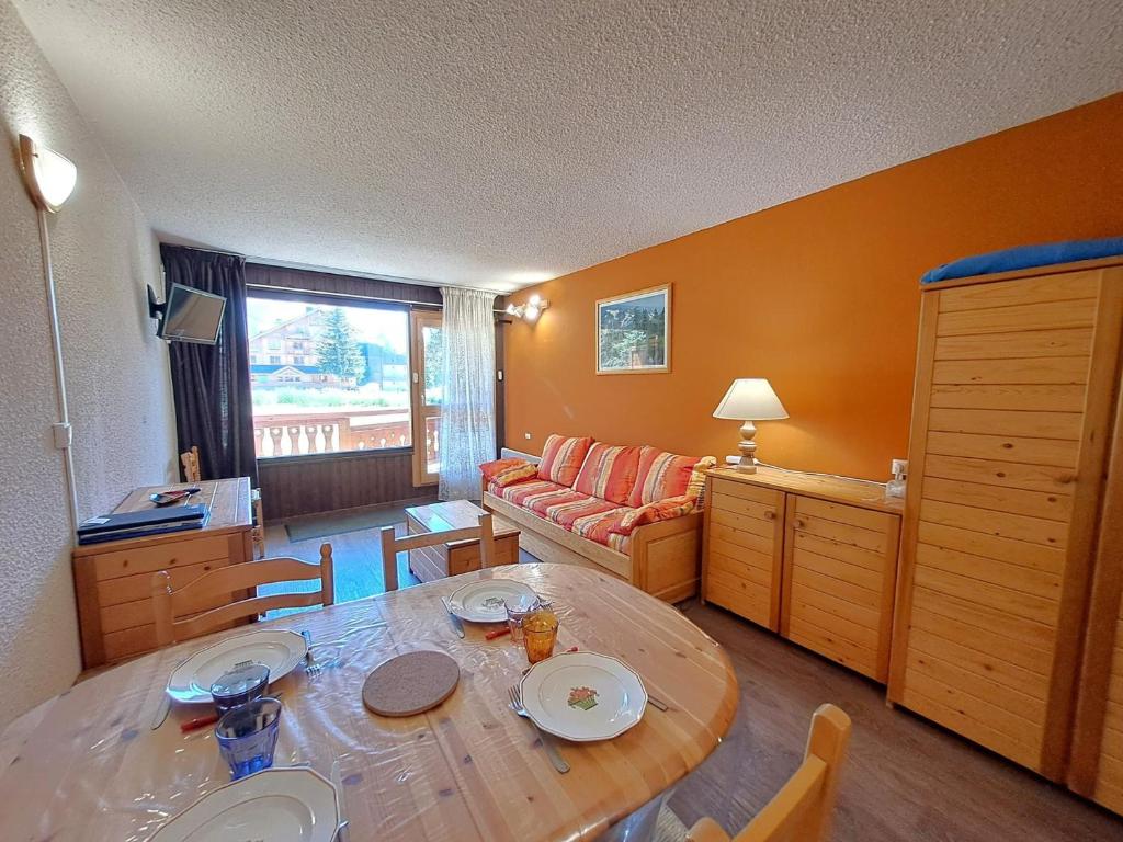 Studio 4 pers au pied des pistes, centre Les Deux Alpes - FR-1-516-18 - 2