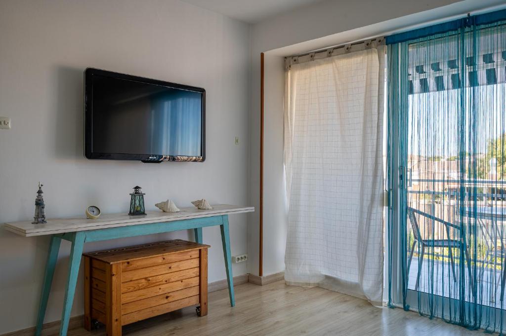 At151 Flat with Airco,building in front of the beach - 2