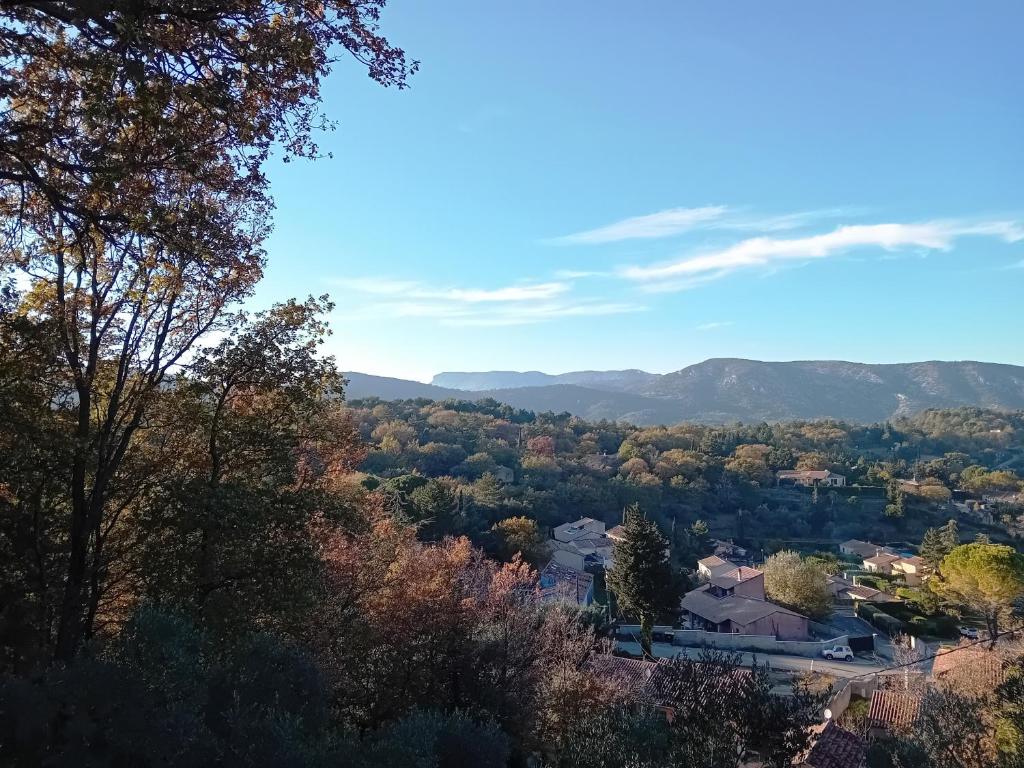 Gîte SITTELLE Parking privé Linge fourni WIFI - 2
