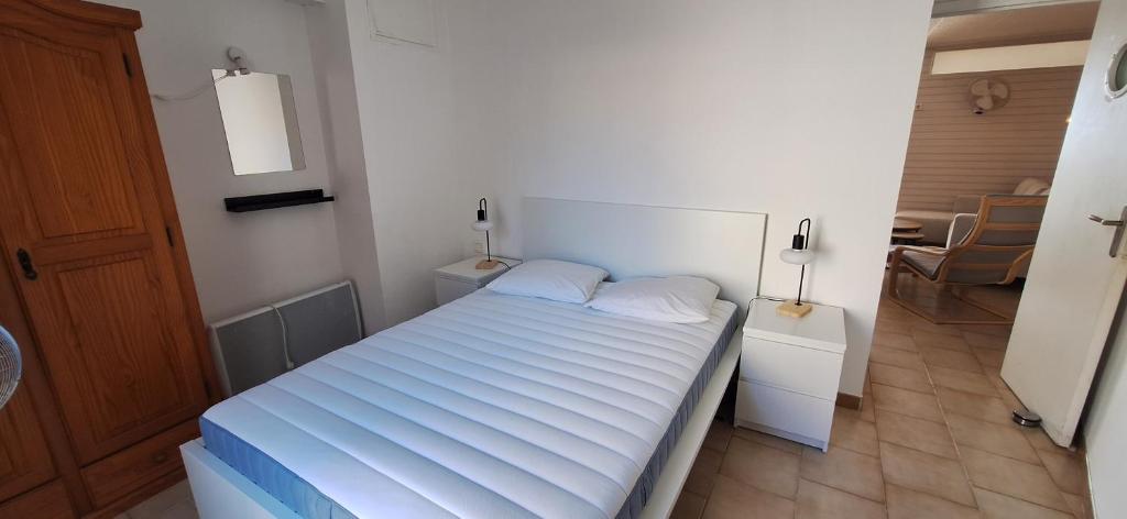 AS22244- P4 Vue Mer, sur la plage à 2 pas du Centre Ville avec parking privé - 5