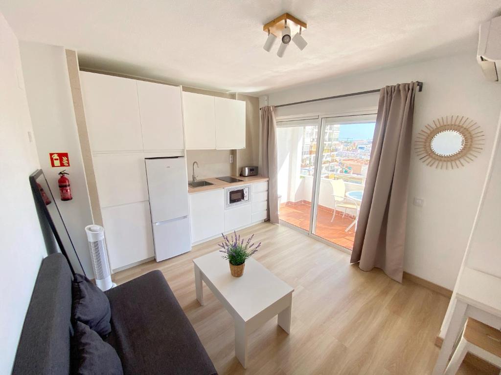 Las Brisas Urban Apartment - 1