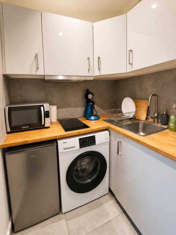 Duplex calme avec clim et terrasse au centre ville - 4
