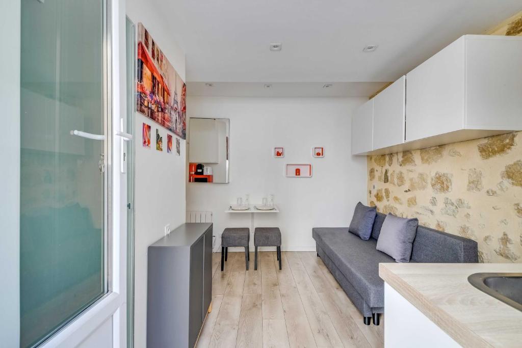 Cozy Studio with Balcony 2P - Paris 18e - 5