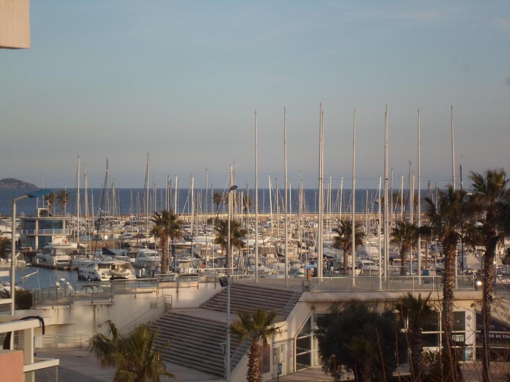 Appart T3 a 50 m de la plage - 1