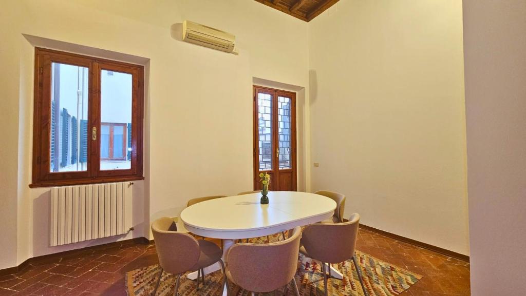 NEW Comfort & Space in the historical center - apartment - 5