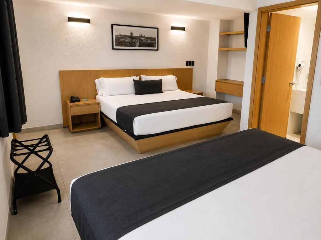 Hotel Emperador centro Guadalajara y Remodelado - 4