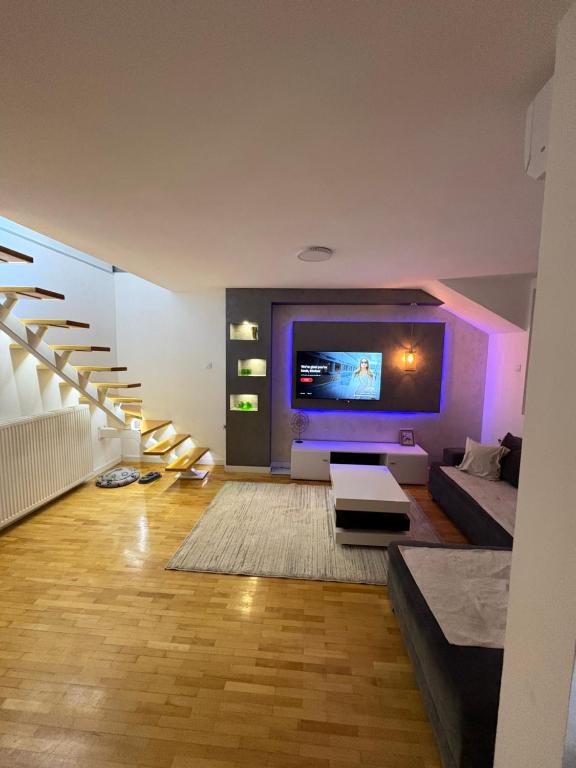 NIS Duplex - 4