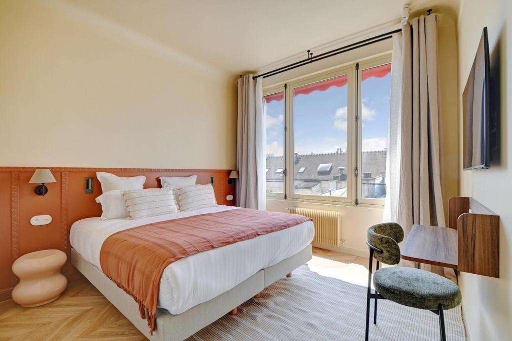 A Breathtaking 2-BR2B - 1