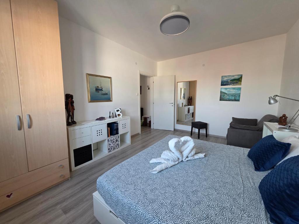 Brina Home - 2