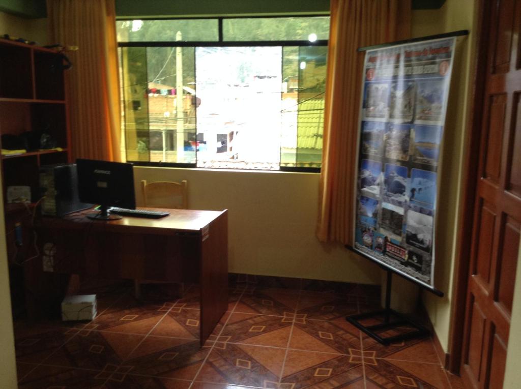 Artesonraju Hostel Huaraz photo