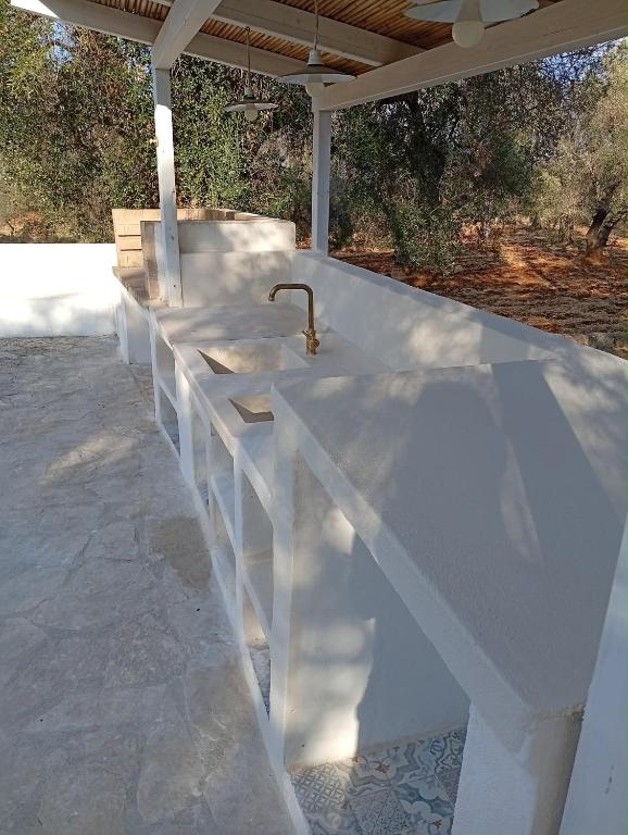 Luxury Trullo with Private Pool near Ostuni - 4