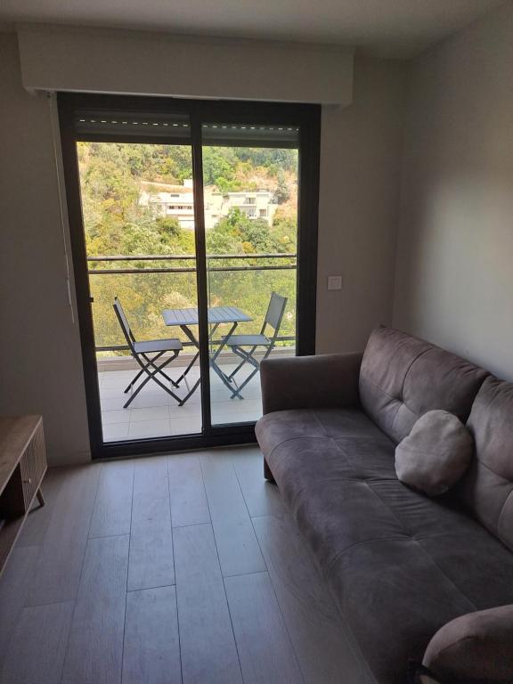 Blue Line - New Modern Studio With Terrace & AC - 5