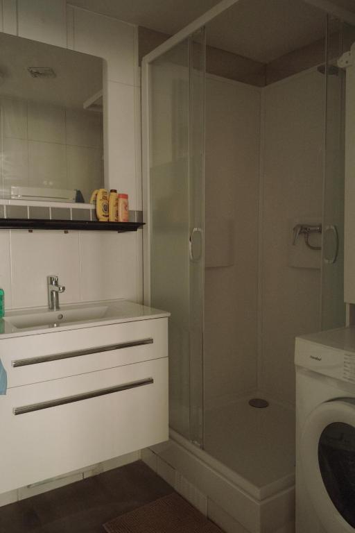 Brand New Studio Paris 16 Close to Eiffel Tour - 3