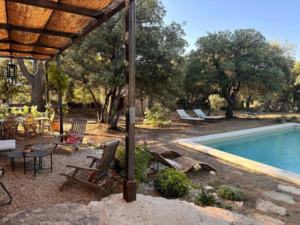 Les Cinq Bories - Demeure d'exception à 10 minutes à pied du village de Gordes - 4