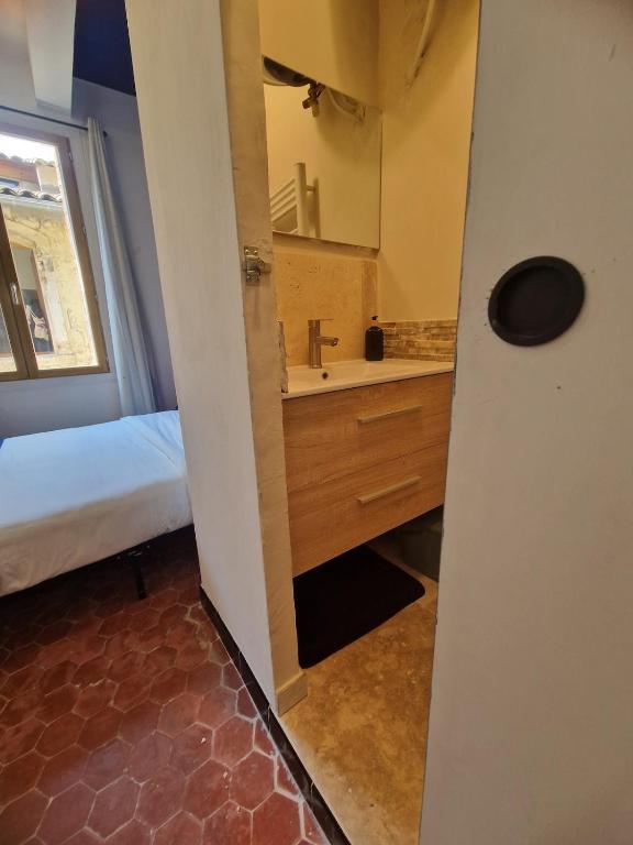 Appartement de charme- Arles centre - climatisé - 5