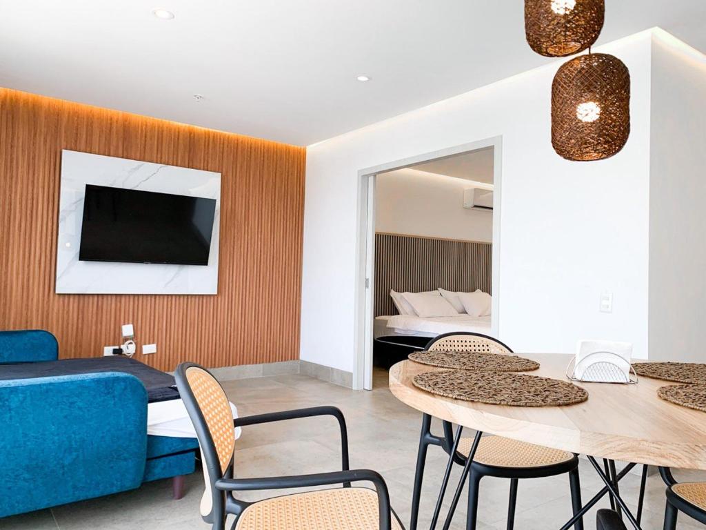 Suite 10th floor, 3 min from the airport - 1