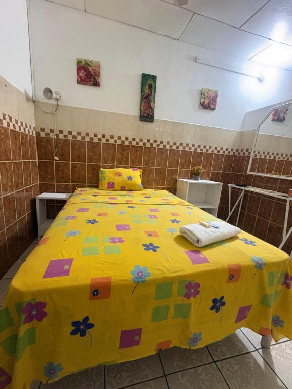 Habitación céntrica AC,TV 2p - 2