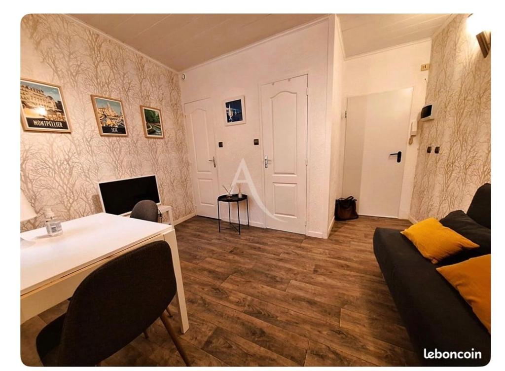Small peaceful haven with patio in the heart of Sète - 1