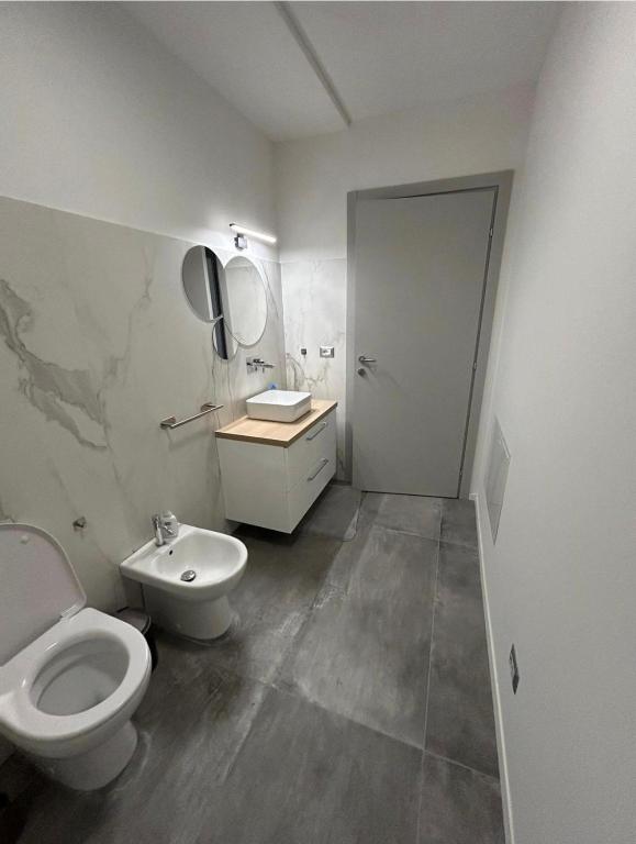 DOMINA Home - Parcheggio Privato - 2