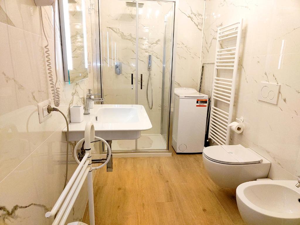 La Suite di San Rufino by MyAssisiSuite - Dormi in una Casa del '400 - 75 mq, RARO PIANO TERRA senza Barriere Architettoniche - 2 Veri Letti Matrimoniali, Zero Divani Letto - LIVE CHECK-IN, No Key Box, 2 Real Beds - Mówimy po polsku - 5