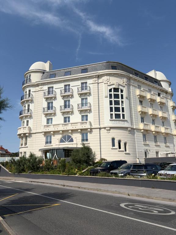 Studio Privé Standing -LE REGINA ET GOLF- - 1