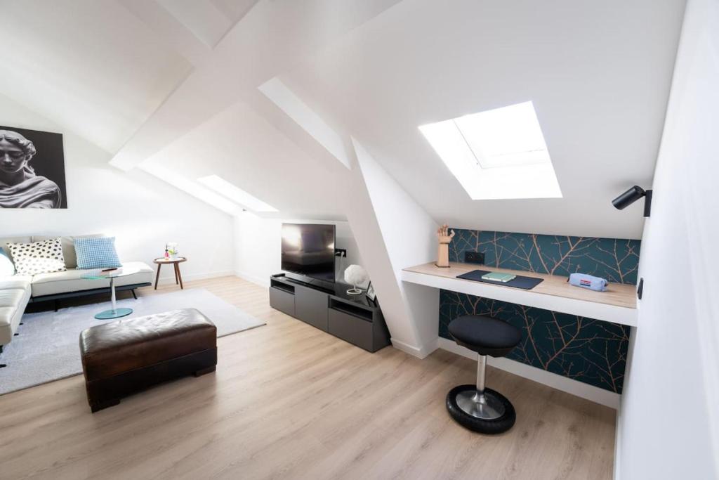 Monte Carlo Monaco Border - luxury, modern, cozy with home feelings and See View - 2