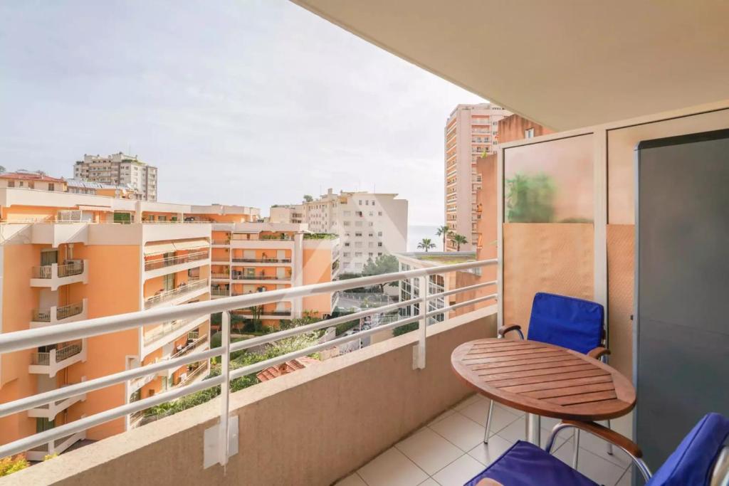 New Large Studio - Monaco Border - Sea View - Lift - Parking included - 3