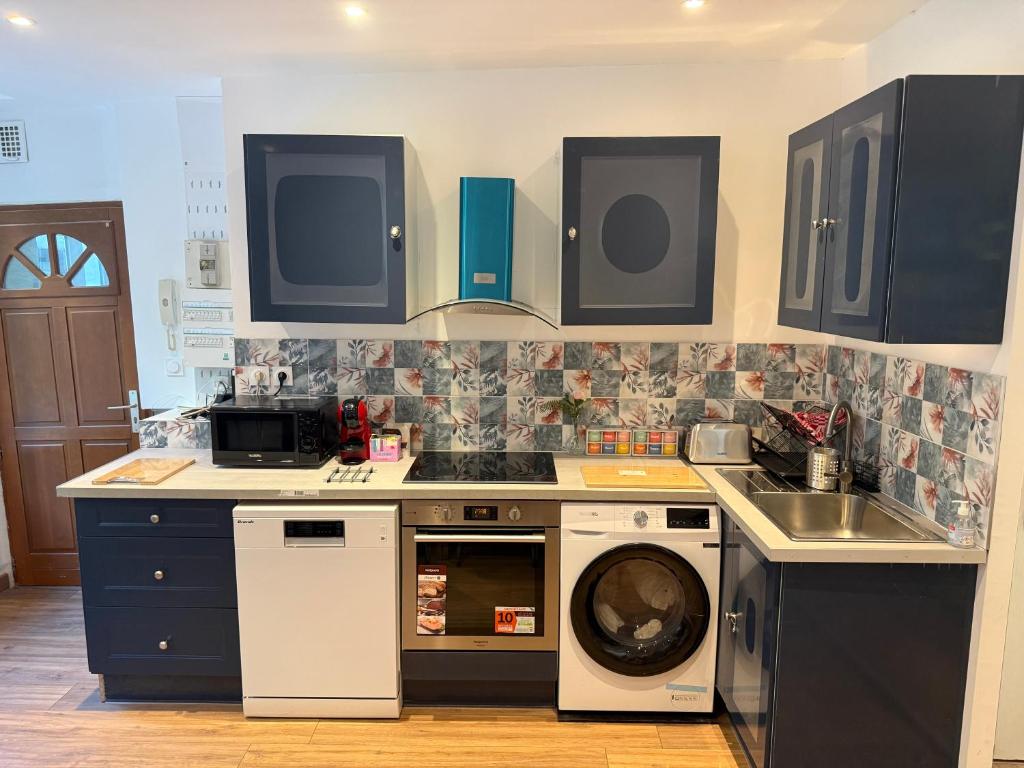 30 CHIC & COSY GRAND APPART 88m2 WIFI SMART TV HYPERCENTRE NETFLIX - 3