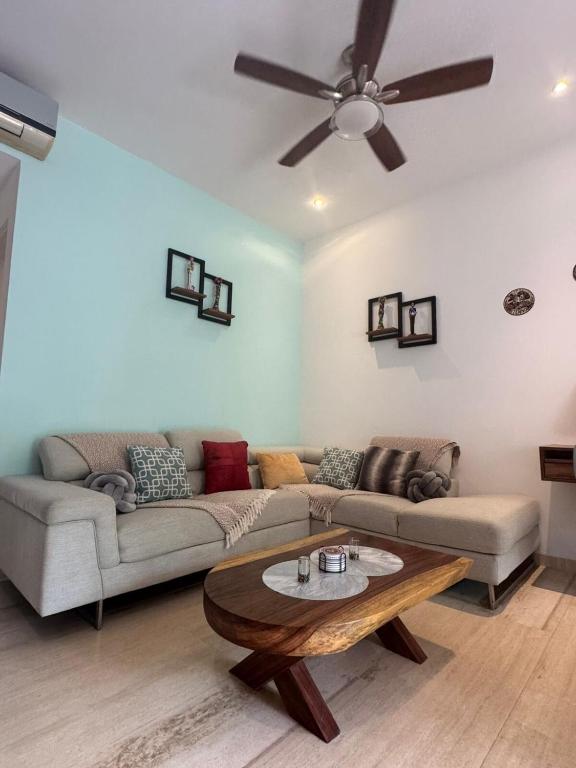 App Condo 1 room, full kitchen, 2 private balcon, rooftop 24h pool sea view, free acces gym - 3