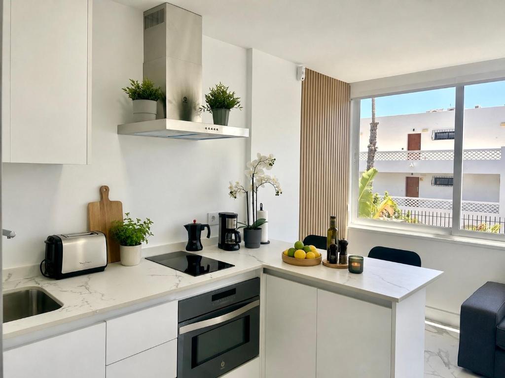 Solarena21 - 2 bedroom apartment, pool & beach - 5